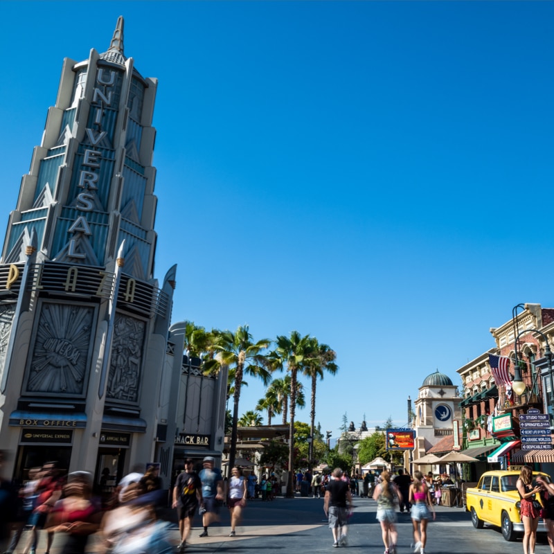 Universal plaza