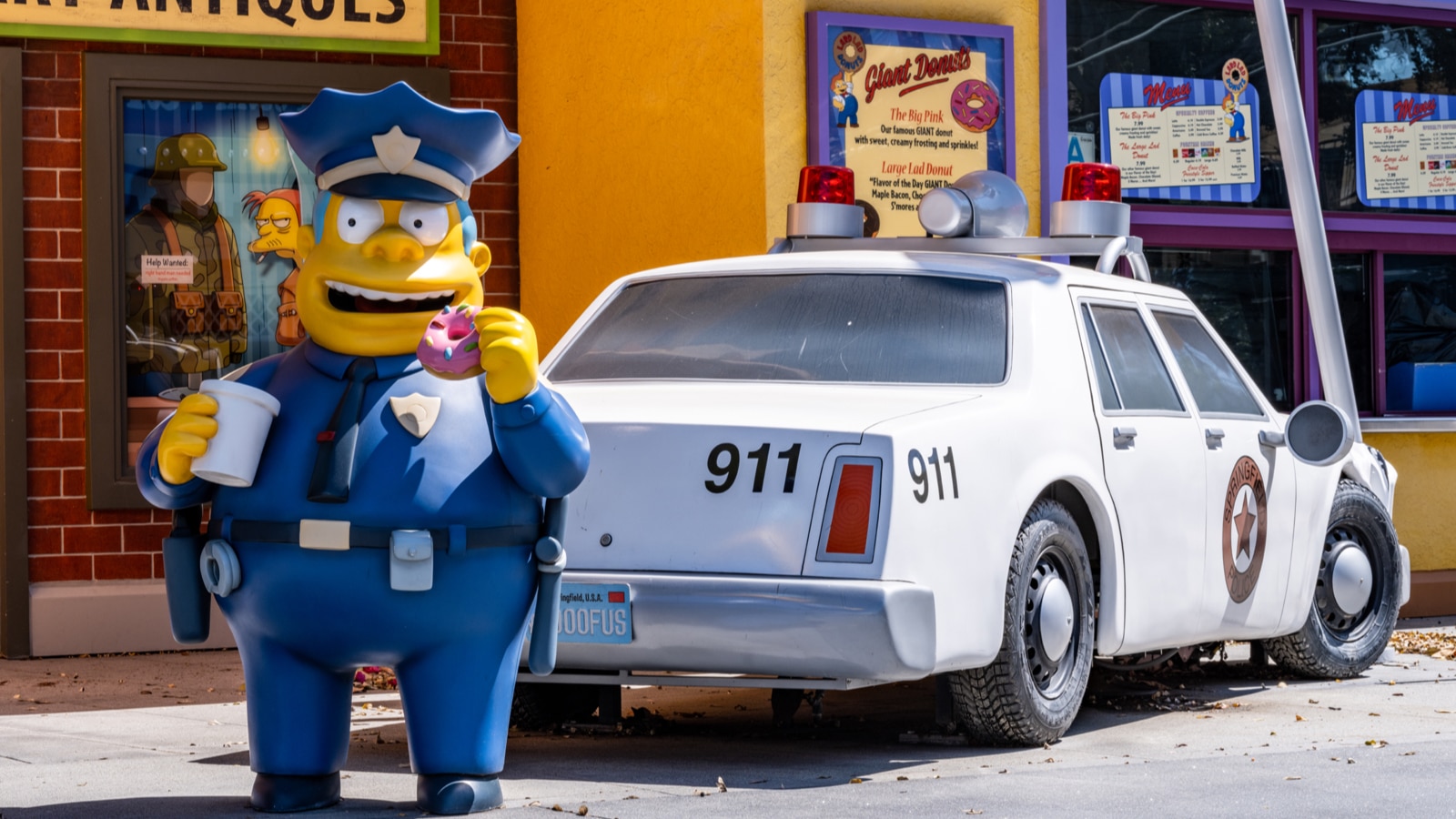 Statue of Chief Wiggum eating a donut