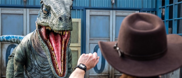Raptor Encounter Universal Studios Hollywood - dino hat roblox blue